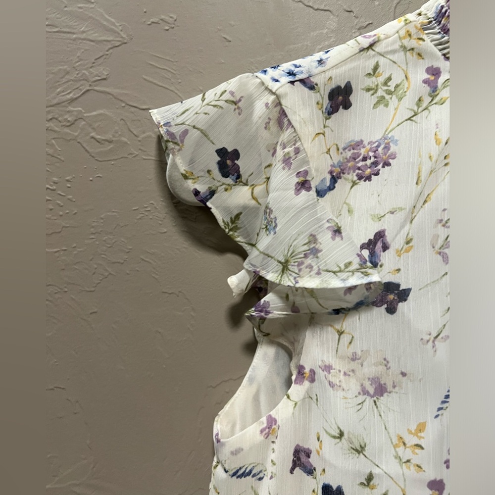 Express Blouse with Floral pattern - Picture 5 of 7